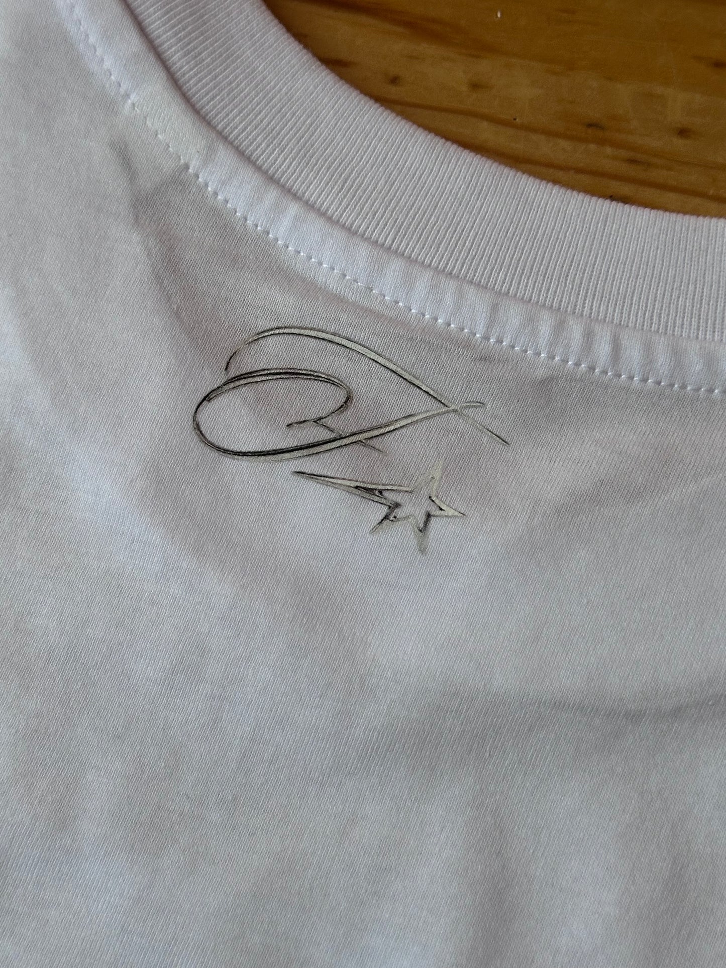 Fundament Star logo tee